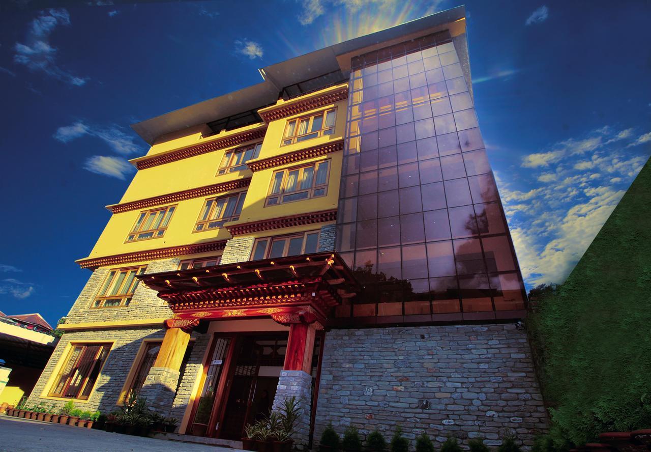 Hotel Tarayana Grand Gangtok Esterno foto