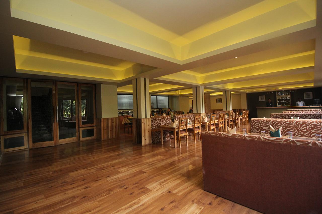 Hotel Tarayana Grand Gangtok Esterno foto
