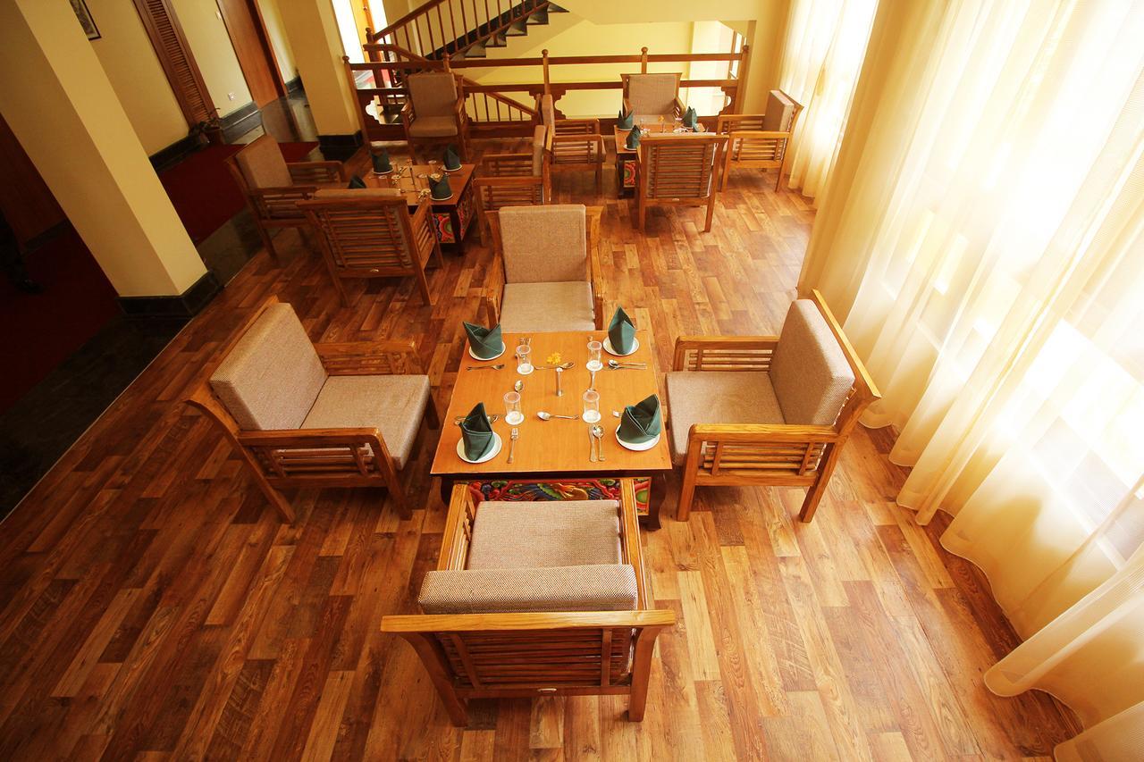 Hotel Tarayana Grand Gangtok Esterno foto