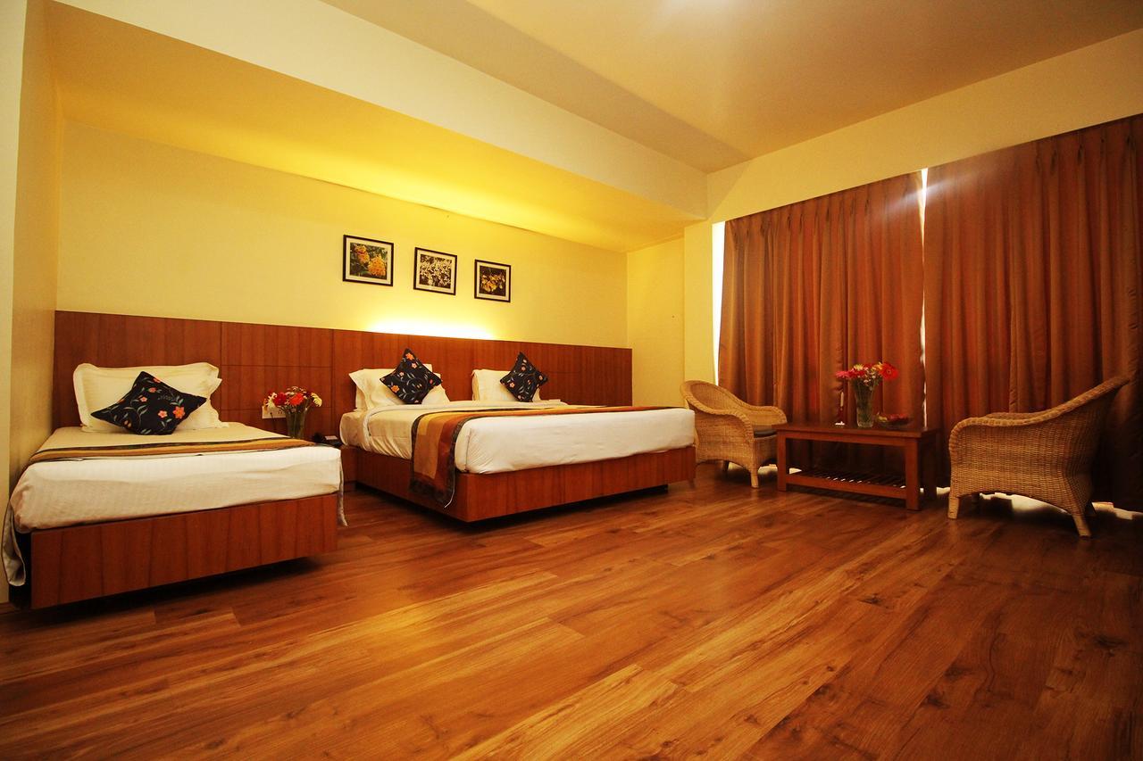 Hotel Tarayana Grand Gangtok Esterno foto