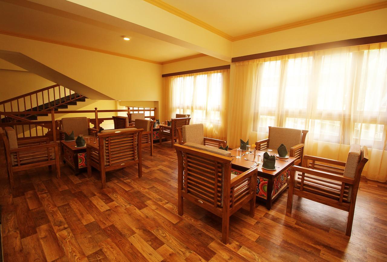 Hotel Tarayana Grand Gangtok Esterno foto